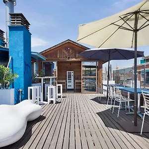 https://azul-barcelona.topbarcelonahotels.com